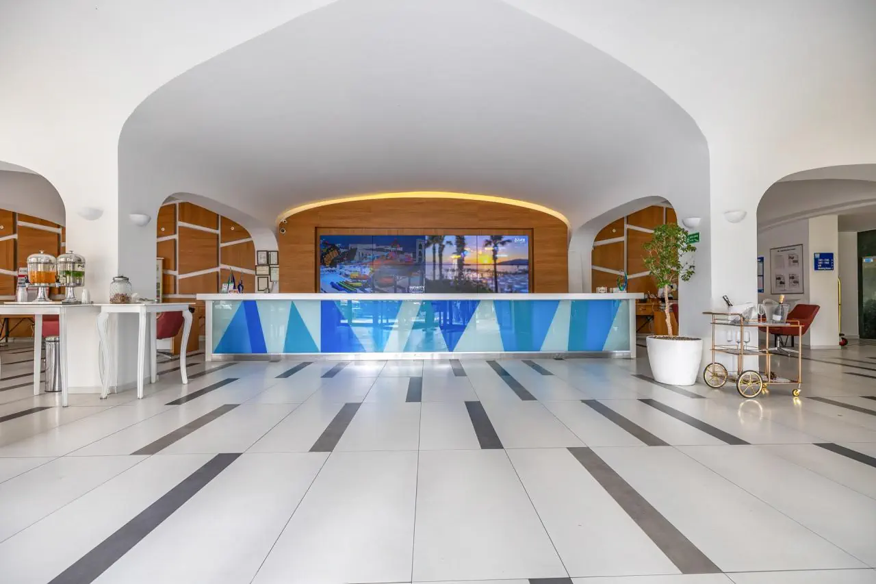 HOTEL Infinity by Yelken Kuşadas (Ex.Imbat Hotel)