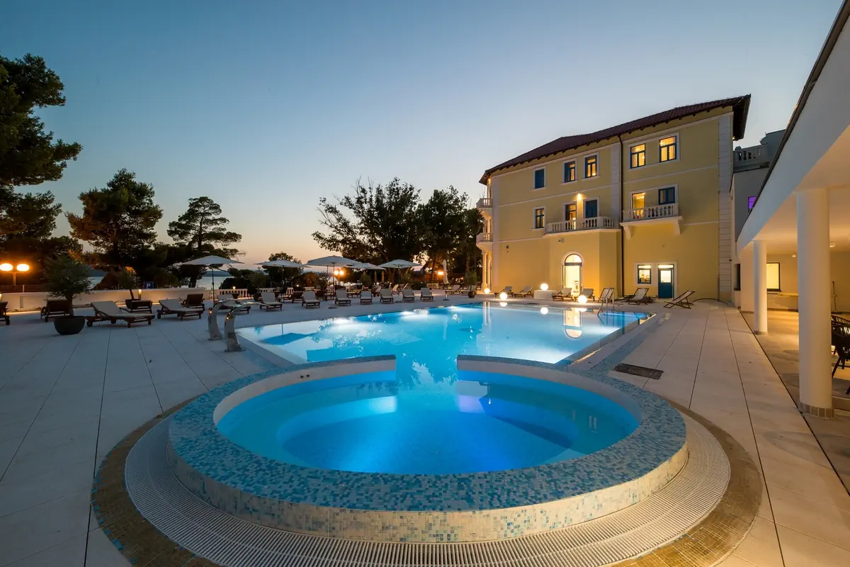 Esplanade (Crikvenica) - zdjęcie 3