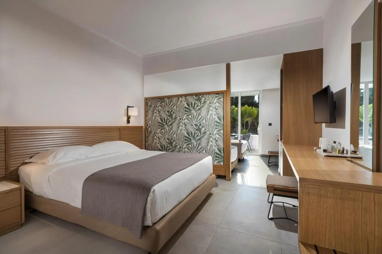 HOTEL Platanista