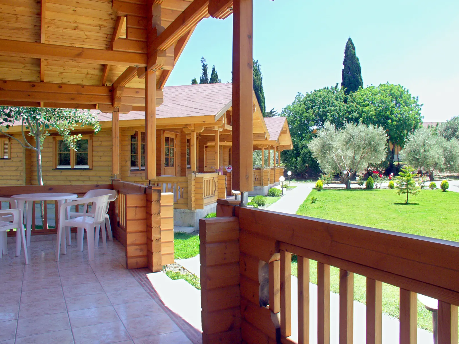 Sandys Studios & Log Villas - zdjęcie 20