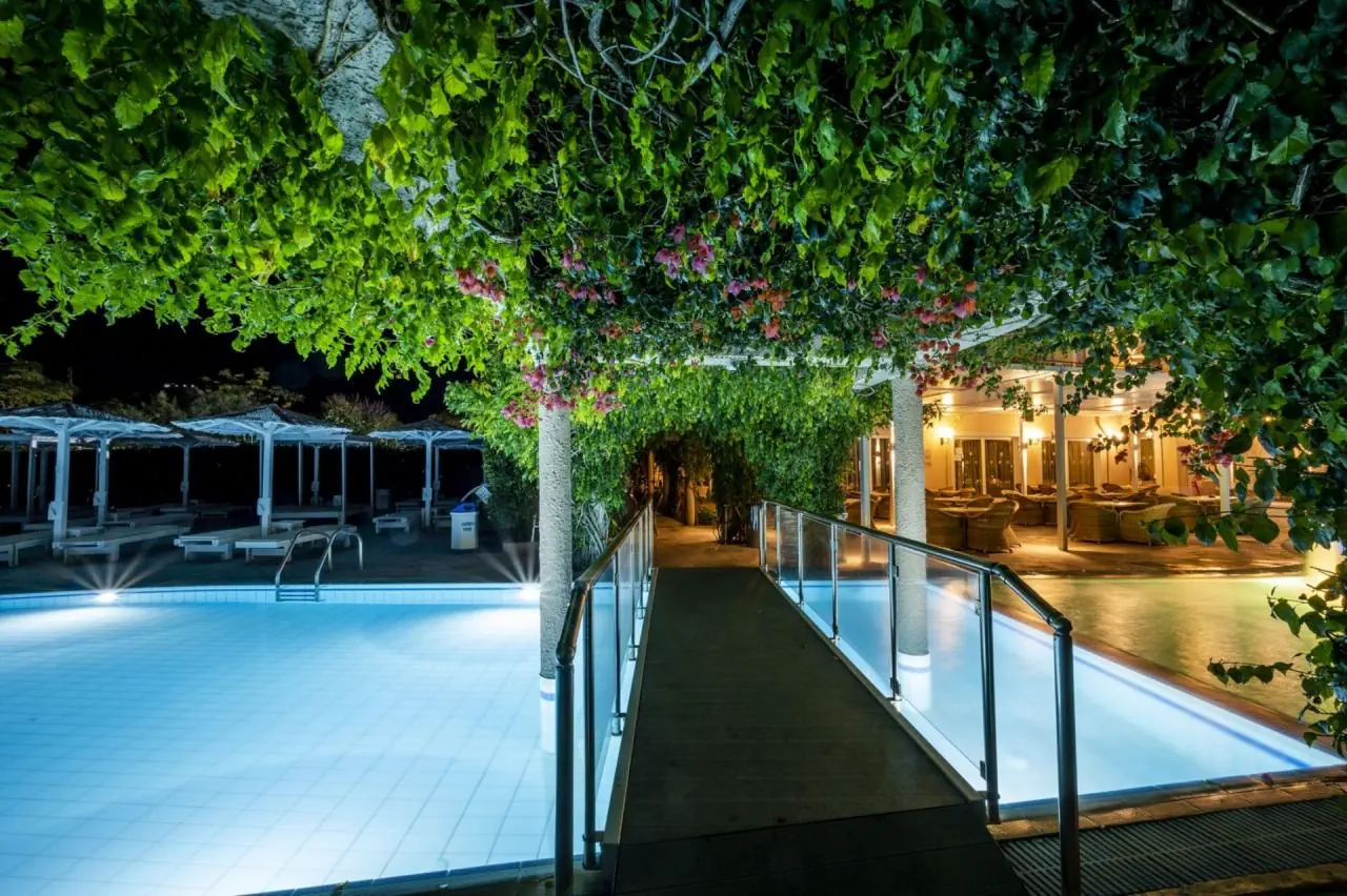 HOTEL PERIDIS FAMILY RESORT