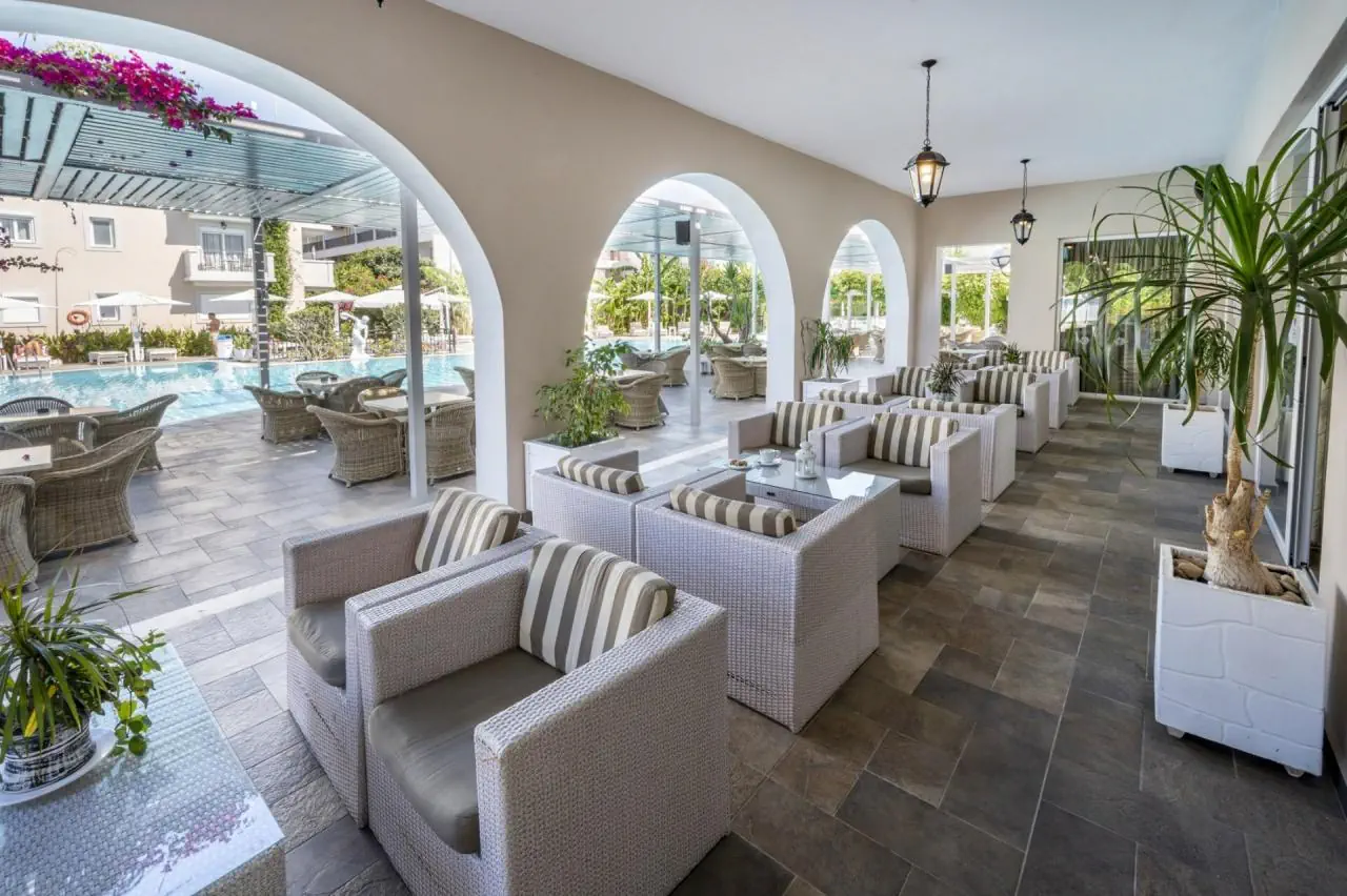 HOTEL PERIDIS FAMILY RESORT