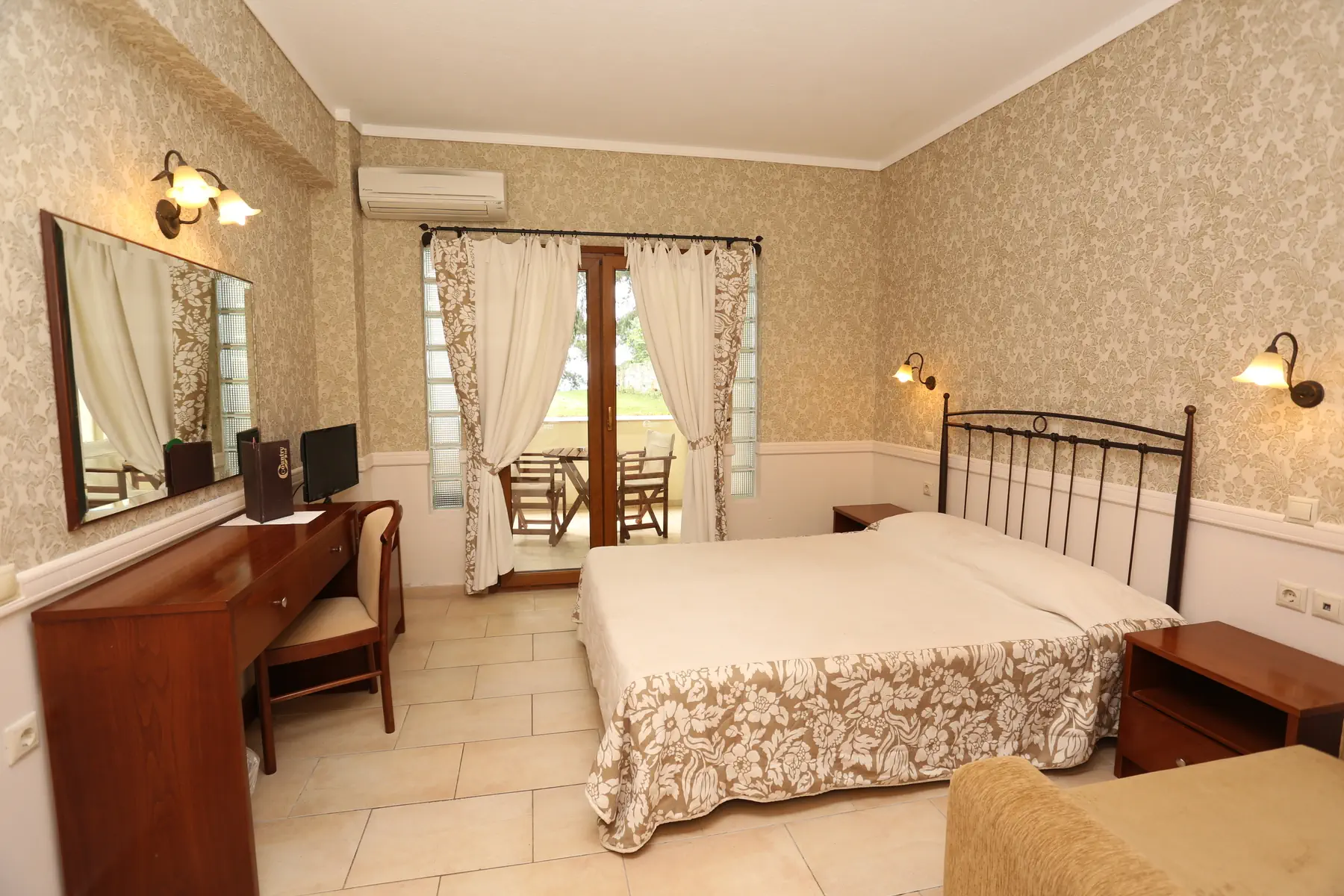 Country Inn - zdjęcie 10