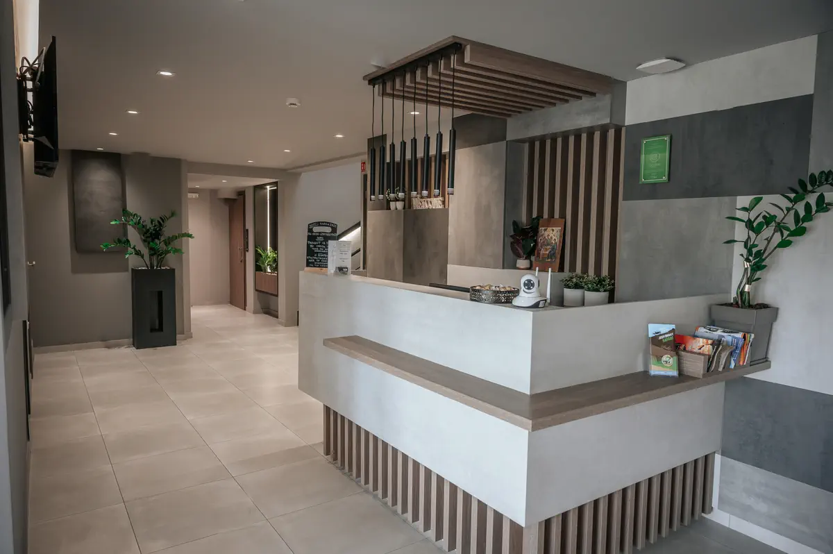 Elizabeth Queen Luxury Rooms - zdjęcie 3