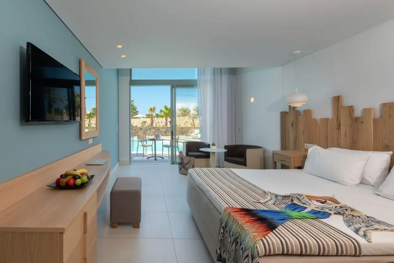 HOTEL ARINA BEACH RESORT