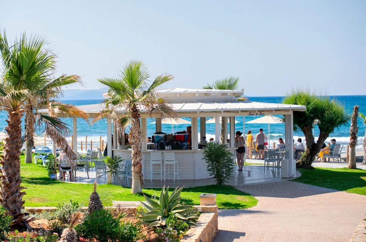 HOTEL LYTTOS BEACH