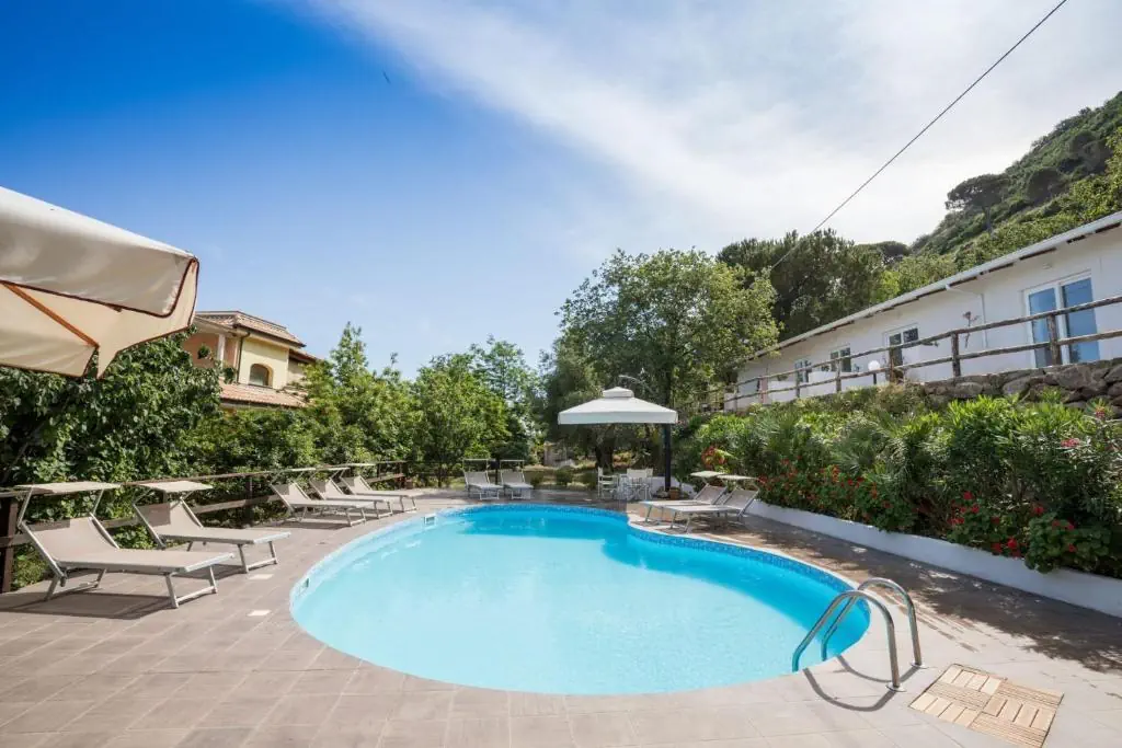 HOTEL UNICO CANNAMELE ESCAPE TROPEA
