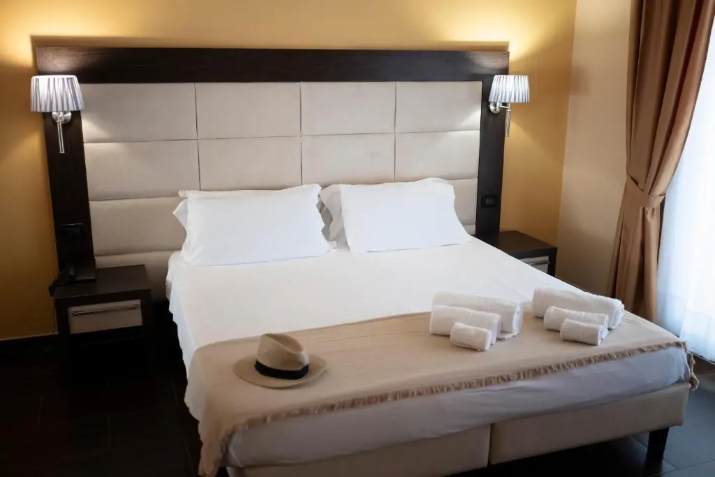 HOTEL UNICO CANNAMELE ESCAPE TROPEA