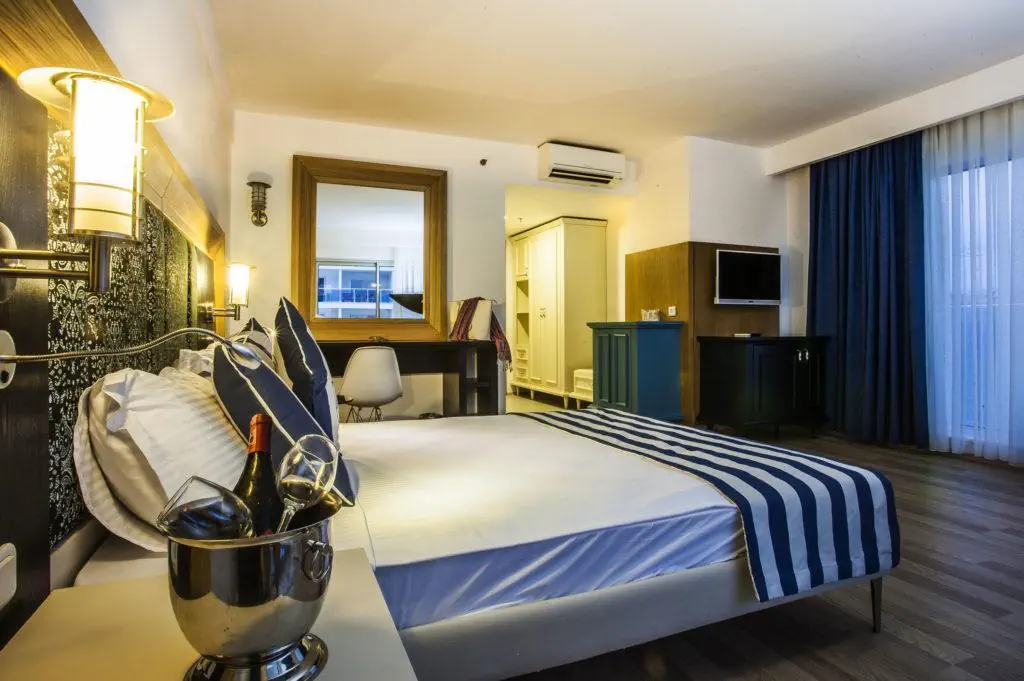 HOTEL Eftalia Marin