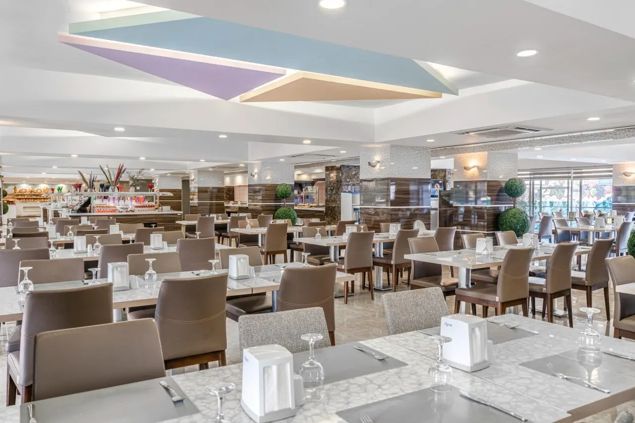 Avena Resort & Spa Hotel