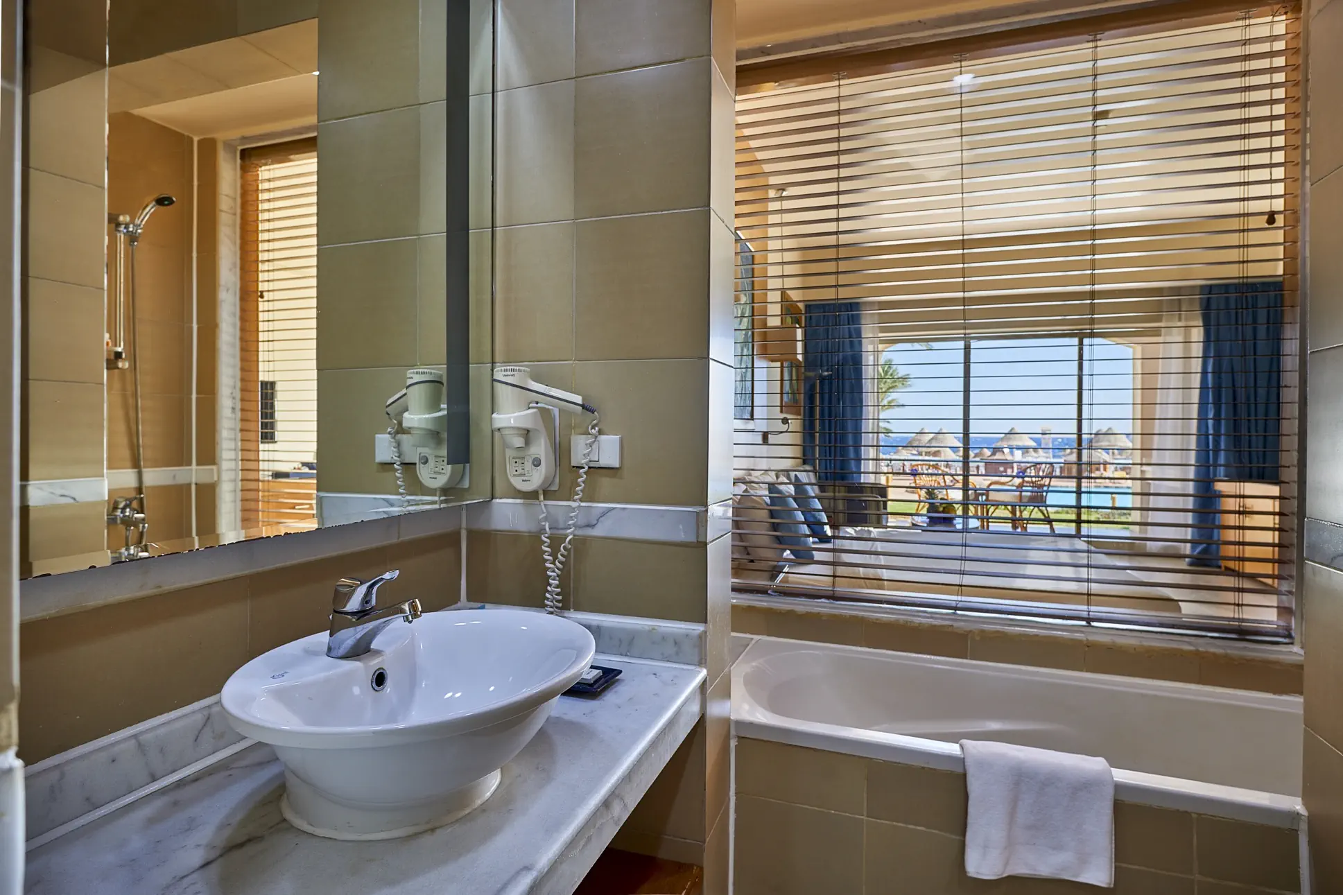 Parrotel Beach Resort (ex. Radisson Blu) - zdjęcie 7