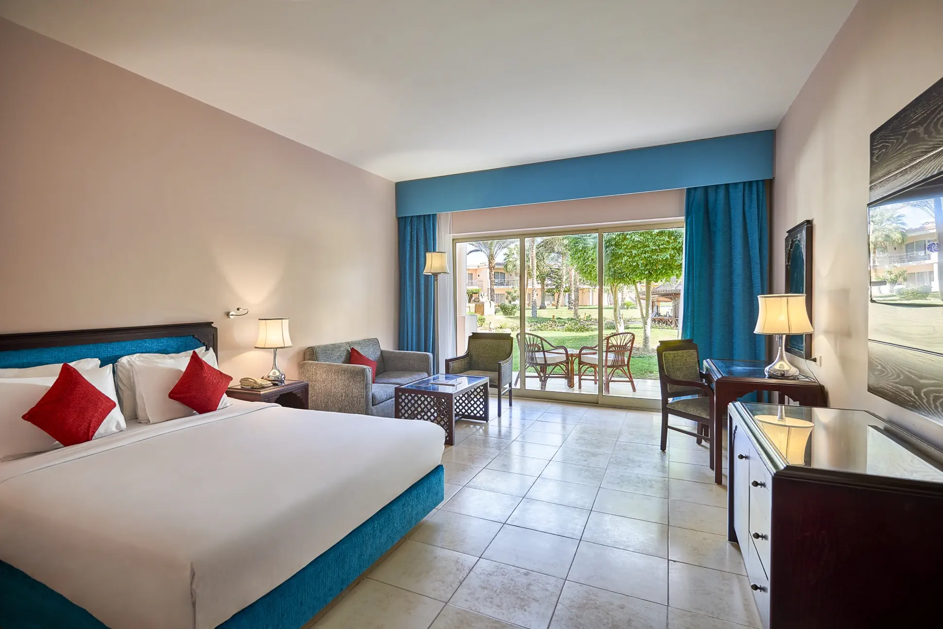 Parrotel Beach Resort (ex. Radisson Blu) - zdjęcie 11