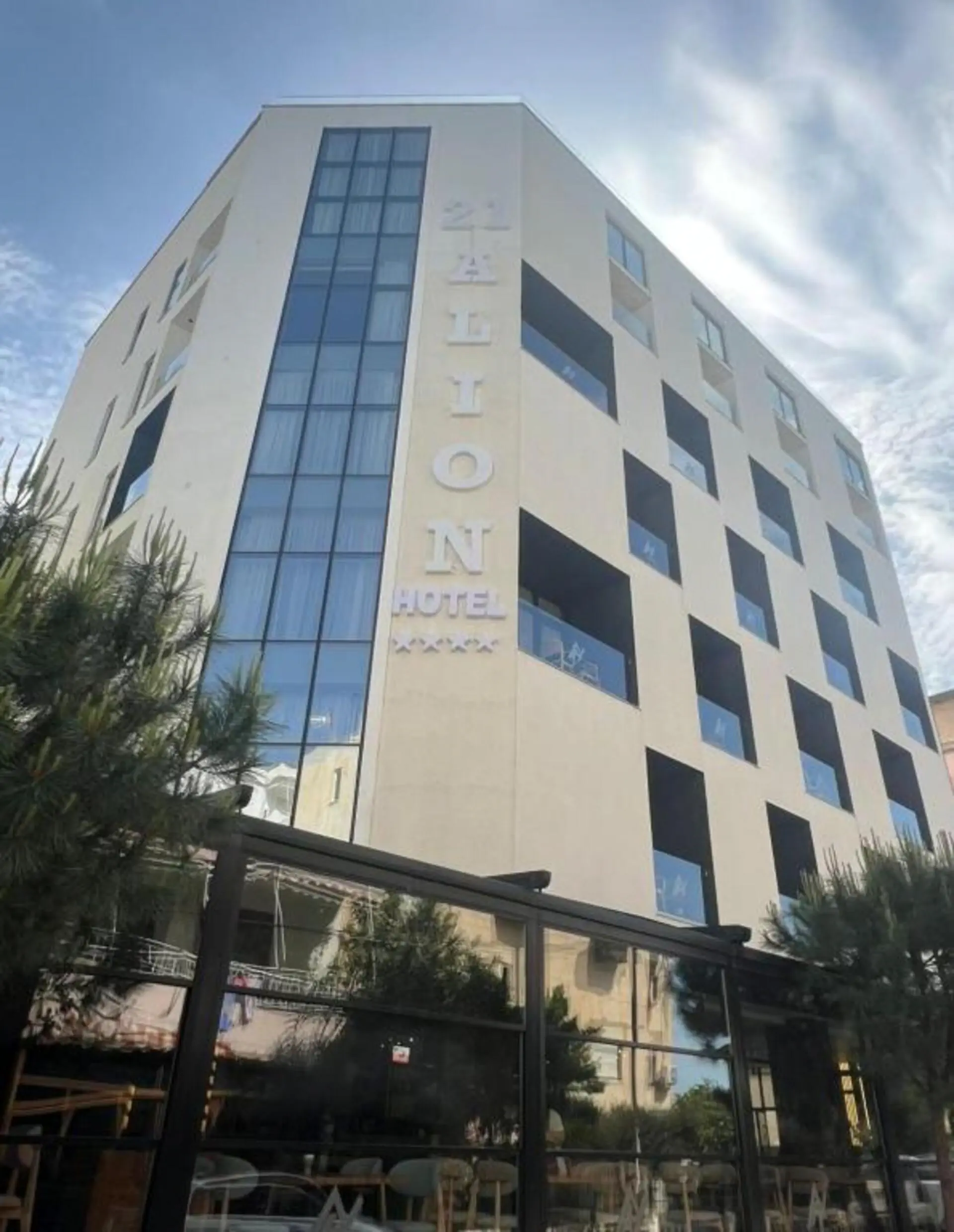 Alion Hotel 21