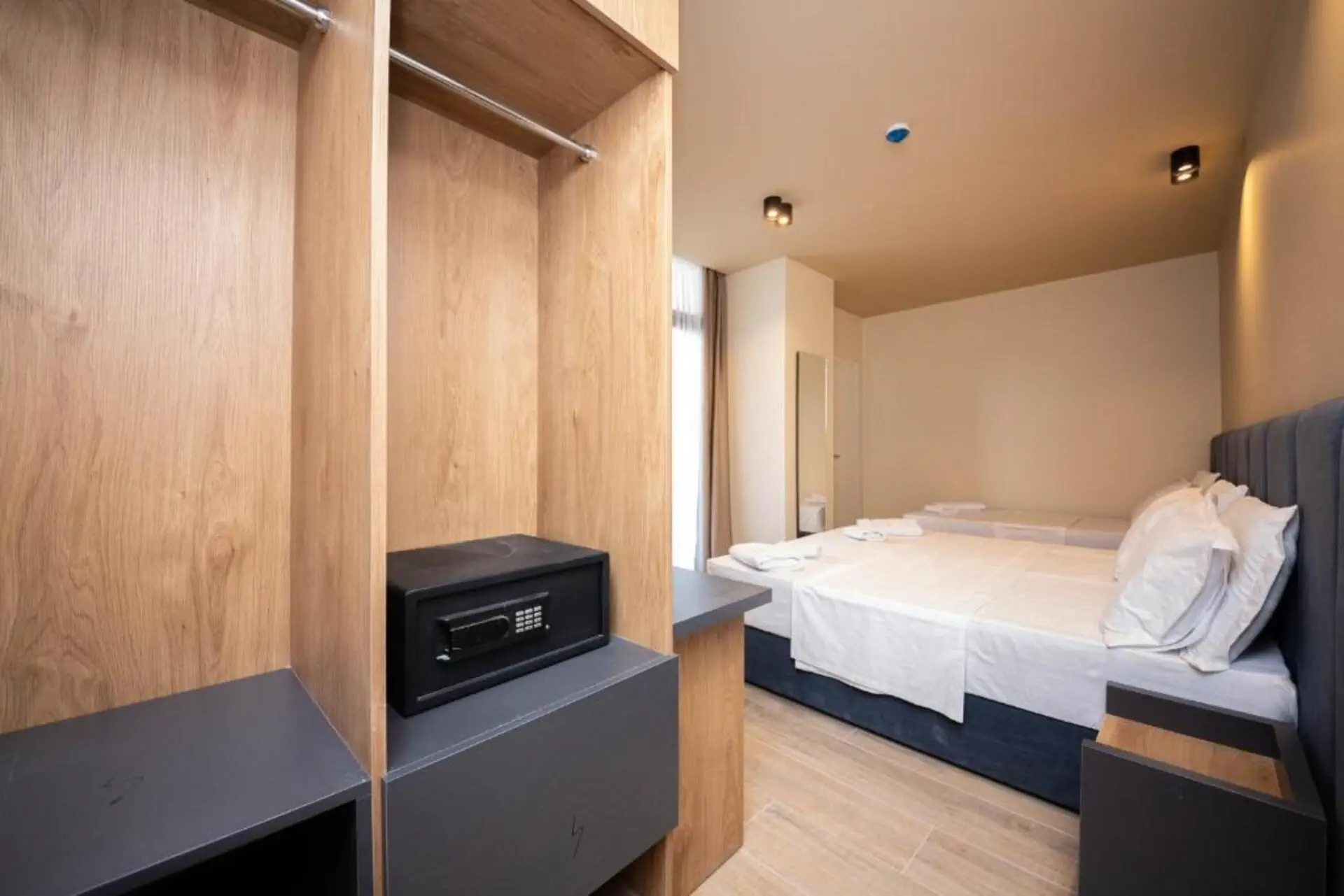 Alion Hotel 21