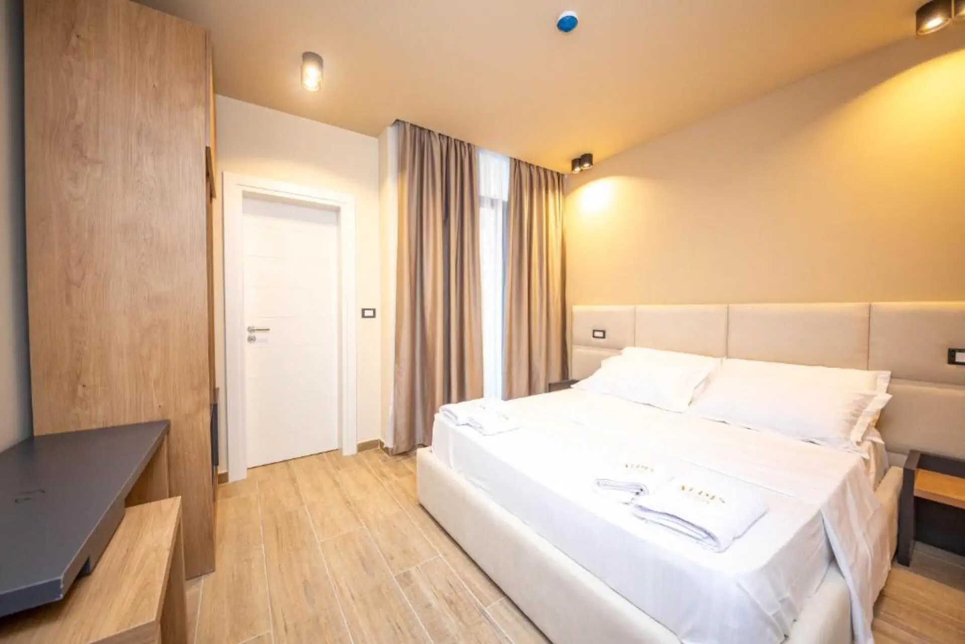 Alion Hotel 21