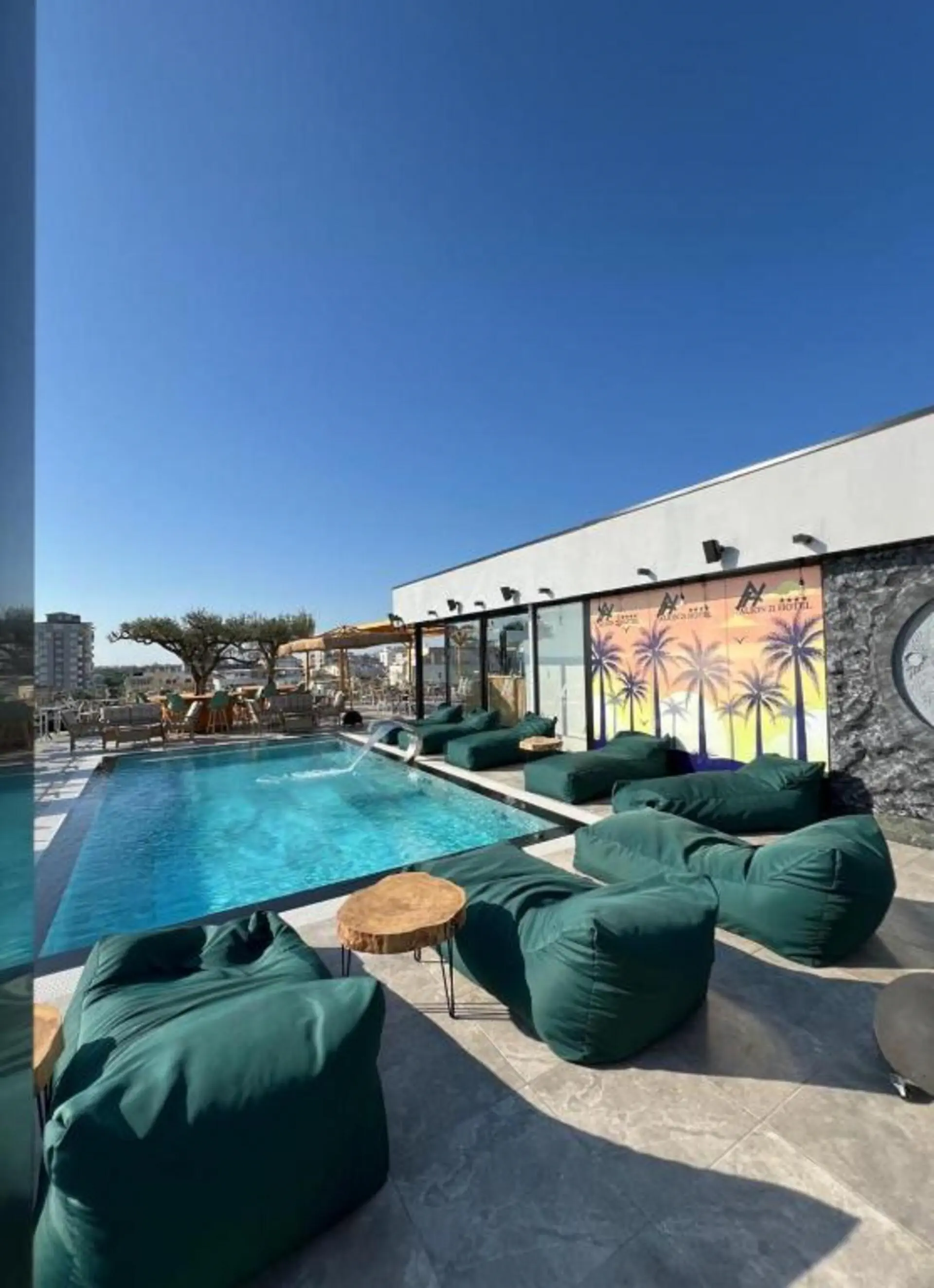 Alion Hotel 21