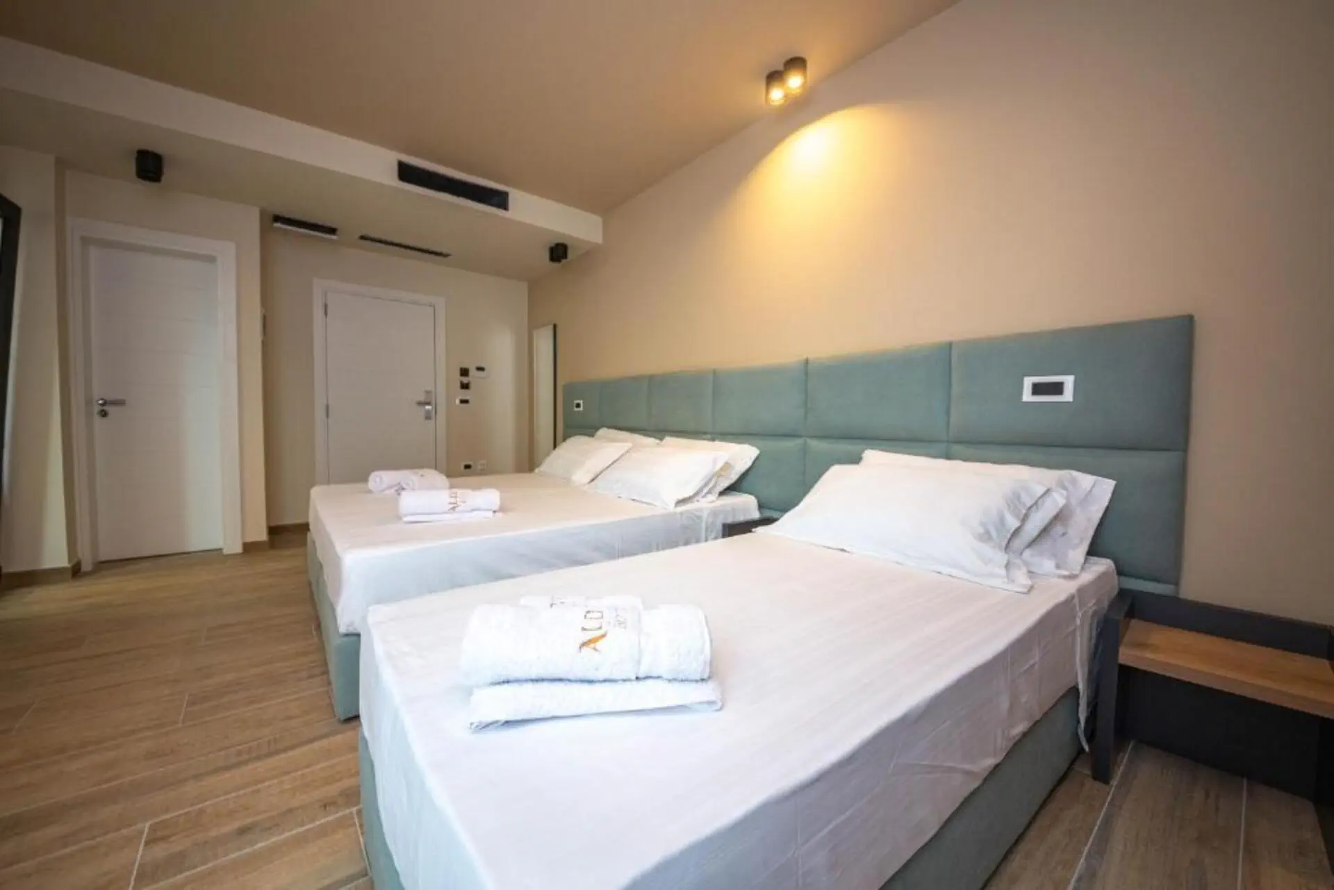 Alion Hotel 21