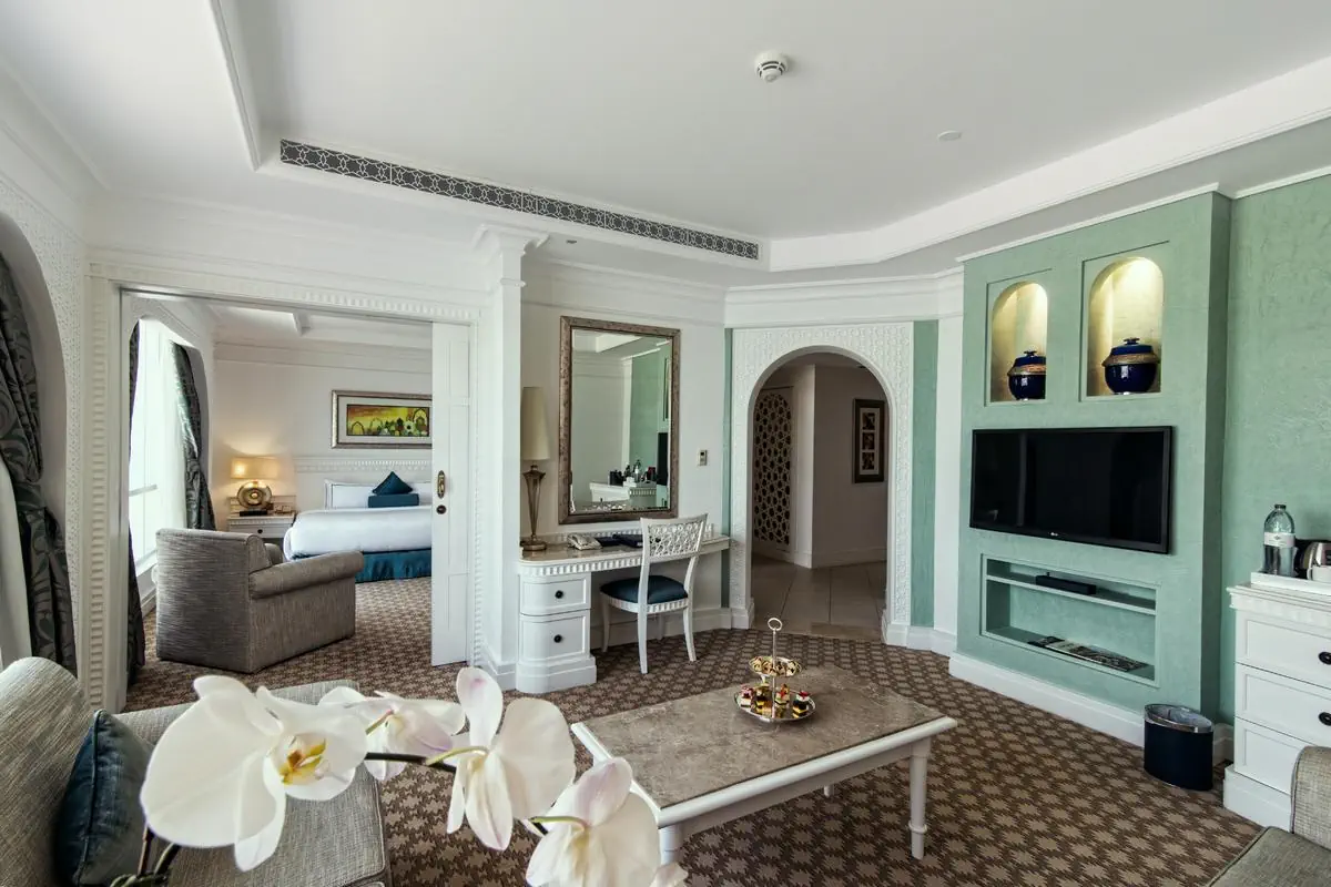 HOTEL Al Habtoor Grand Resort, Autograph Collection