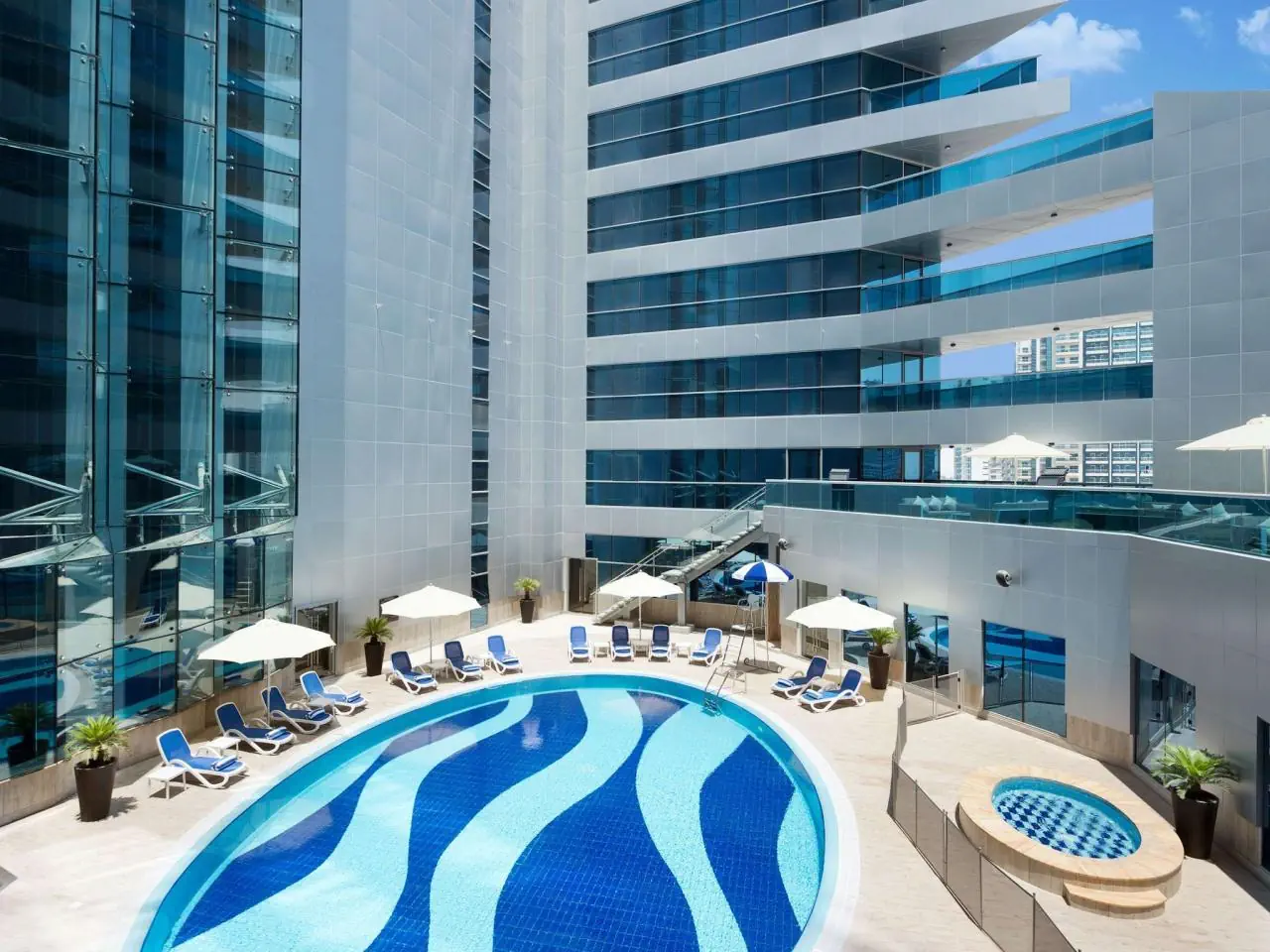 Grand Mercure Business Bay - zdjęcie 3