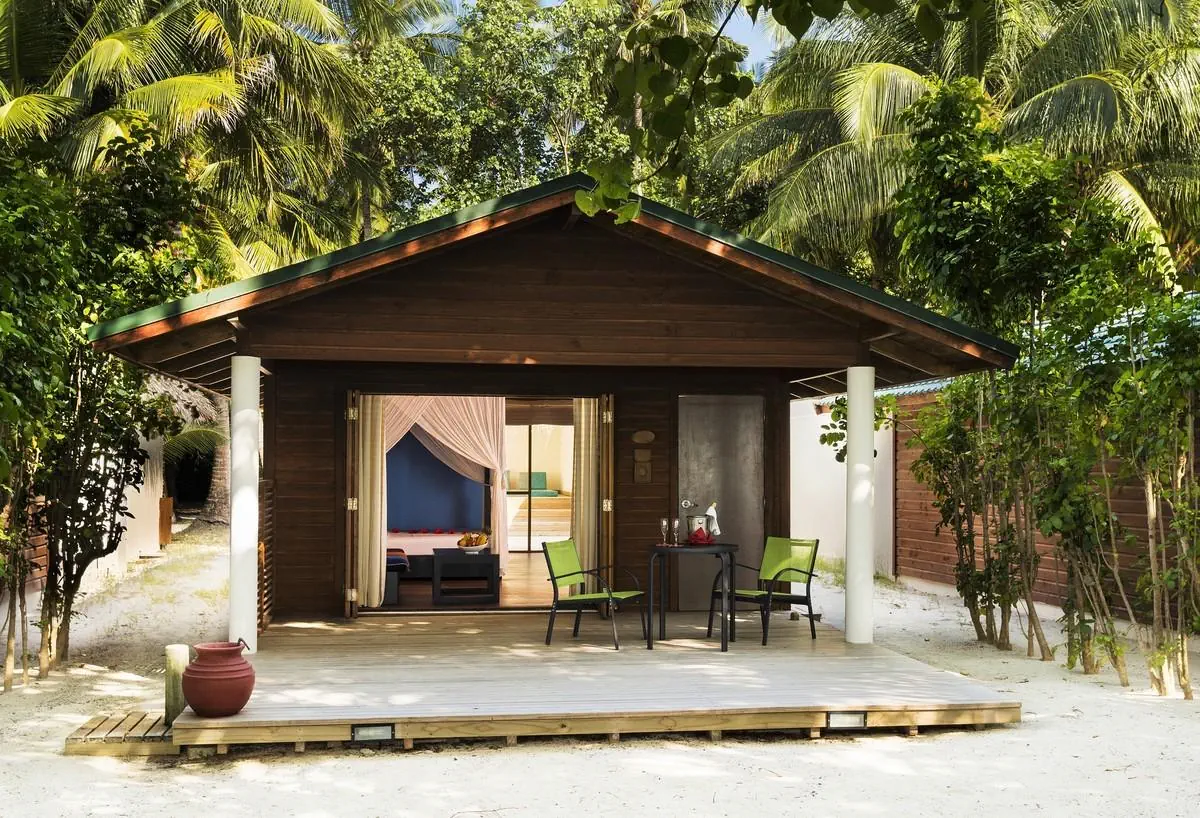 HOTEL Meeru Island Resort & Spa