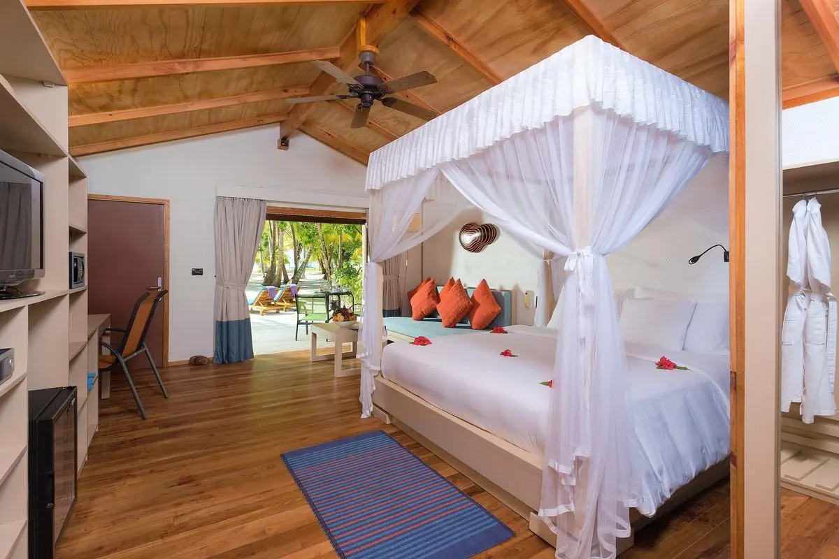 HOTEL Meeru Island Resort & Spa