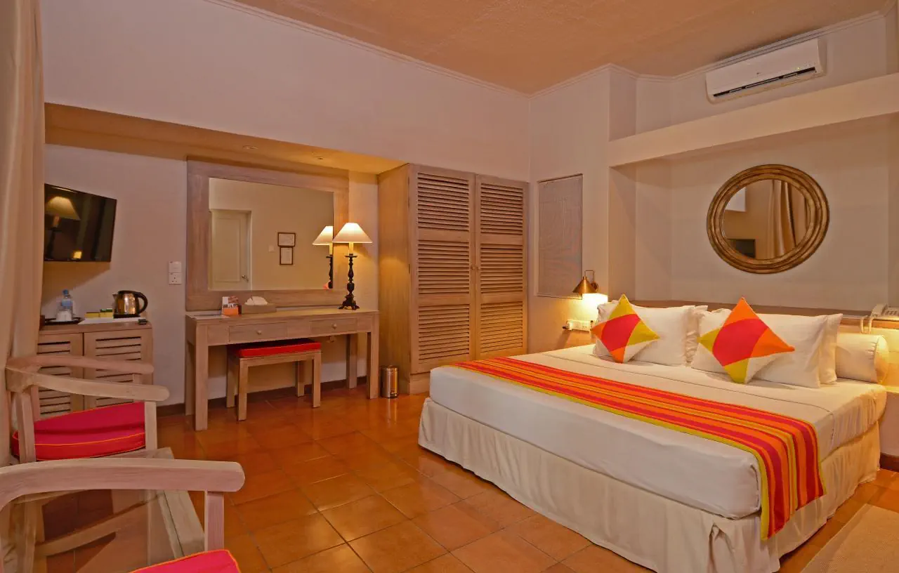 HOTEL Adaaran Club Rannalhi