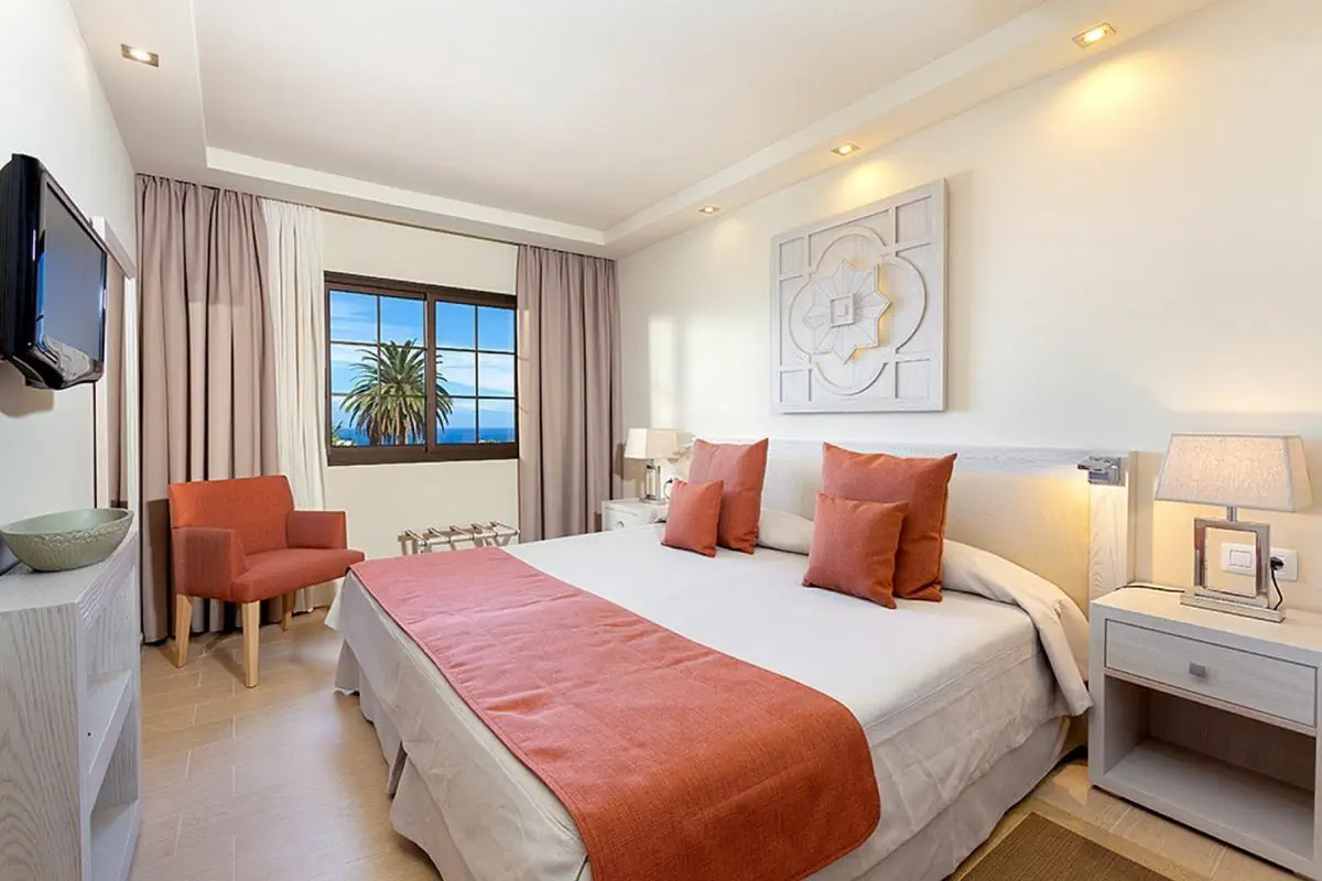 HOTEL Apartamentos Ambassador