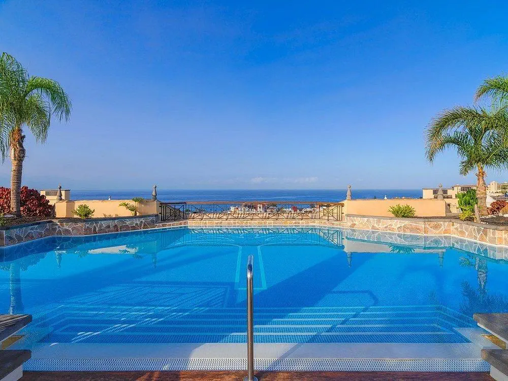 HOTEL GF Gran Costa Adeje