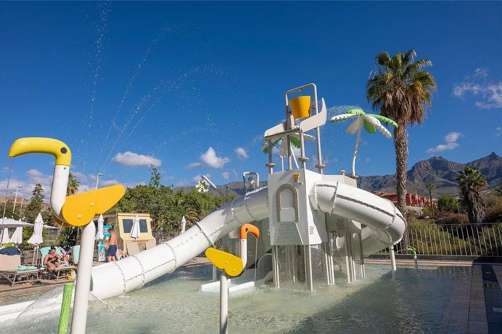 HOTEL GF Gran Costa Adeje