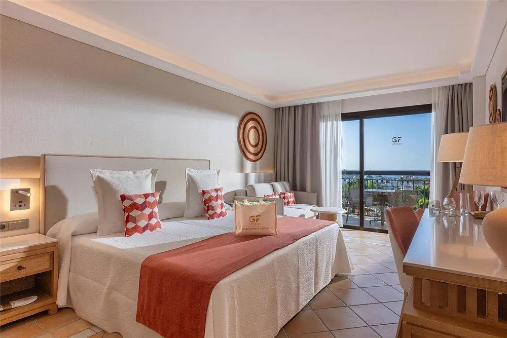 HOTEL GF Gran Costa Adeje
