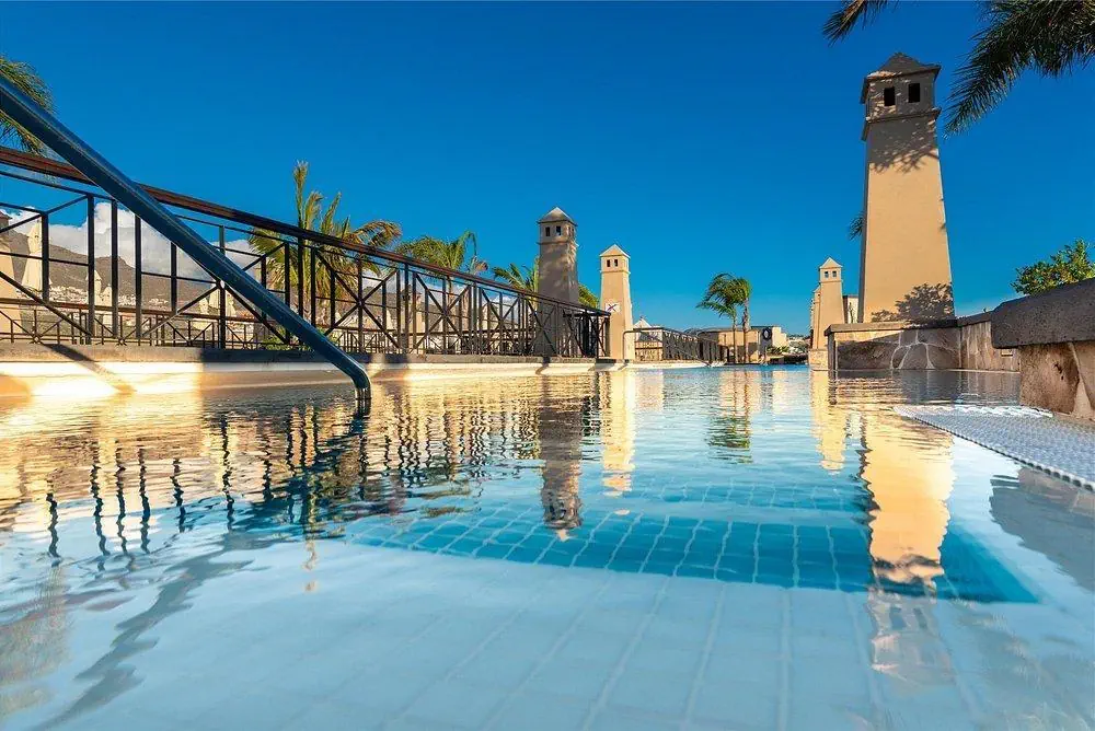 HOTEL GF Gran Costa Adeje