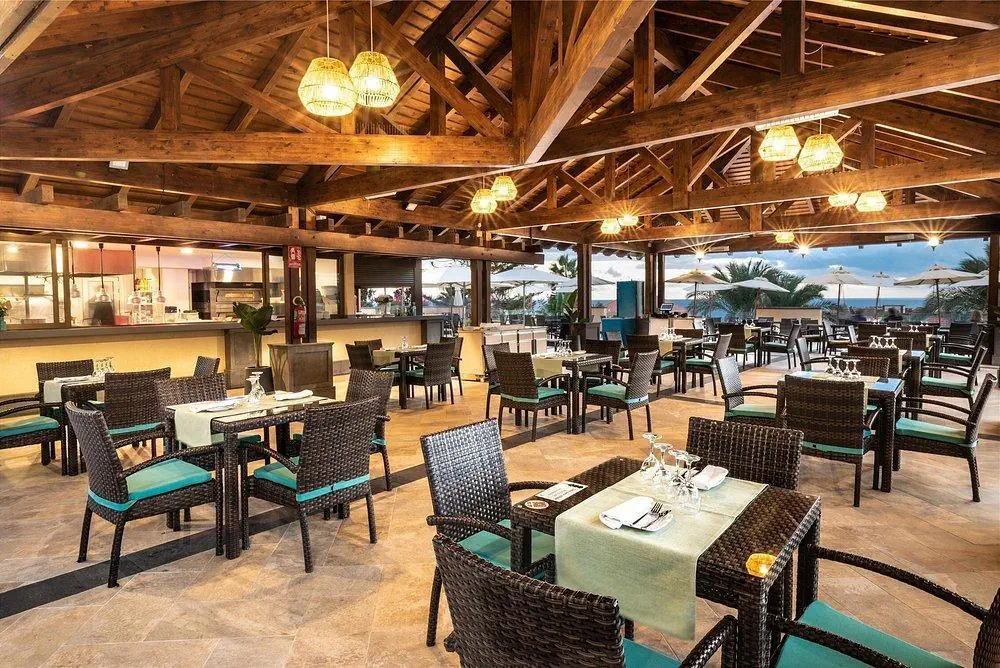 HOTEL GF Gran Costa Adeje