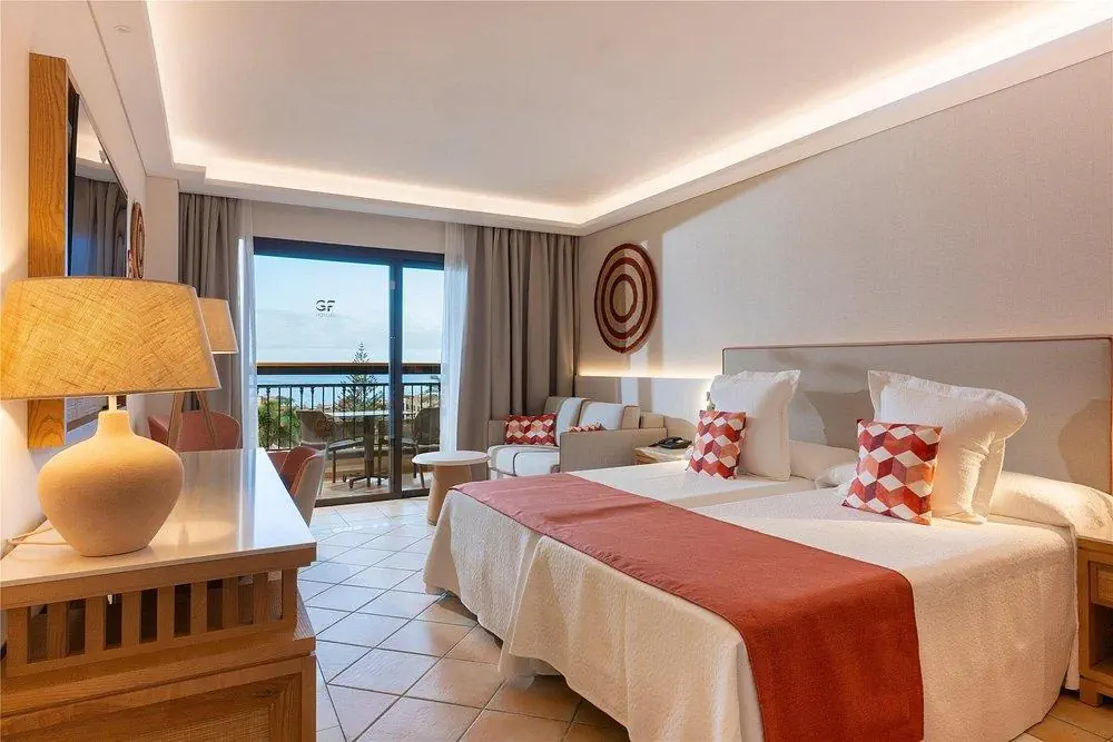 HOTEL GF Gran Costa Adeje