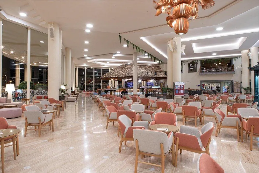 HOTEL GF Gran Costa Adeje