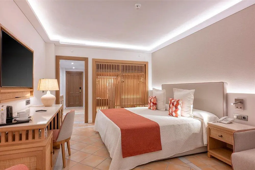HOTEL GF Gran Costa Adeje
