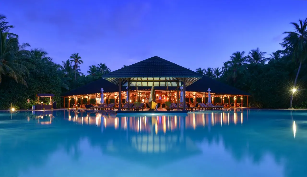 HOTEL Adaaran Select Meedhupparu