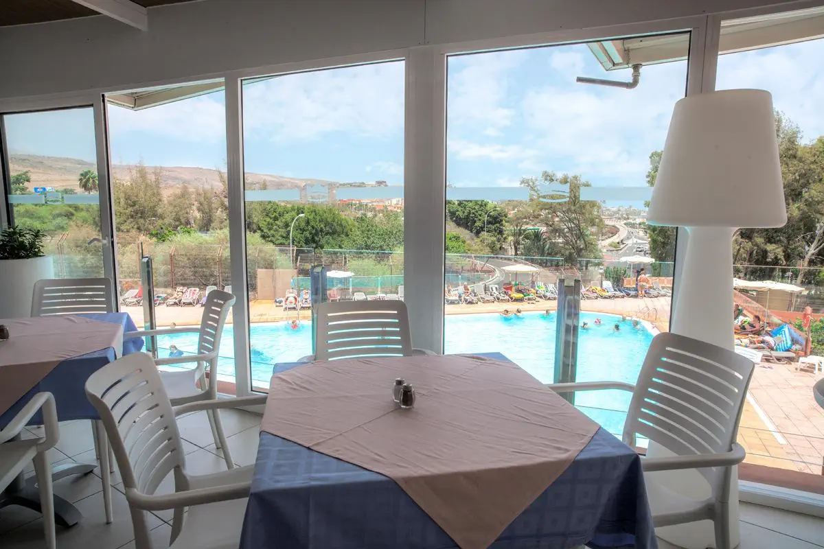 HOTEL Corona Roja Apartments