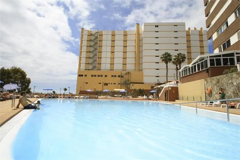 Corona Roja Apartments