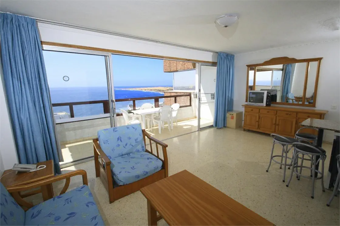 HOTEL Corona Roja Apartments