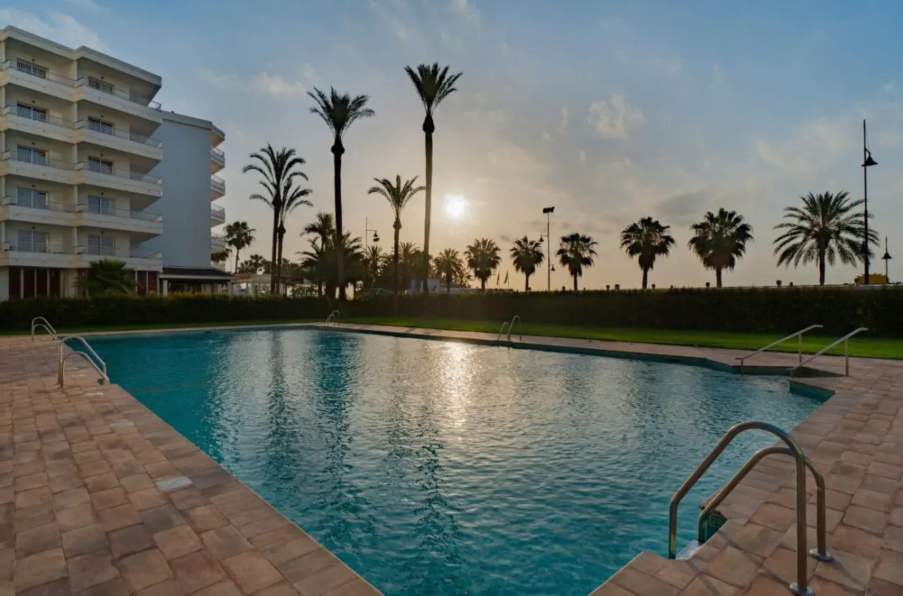 Hotel Apartamentos Bajondillo