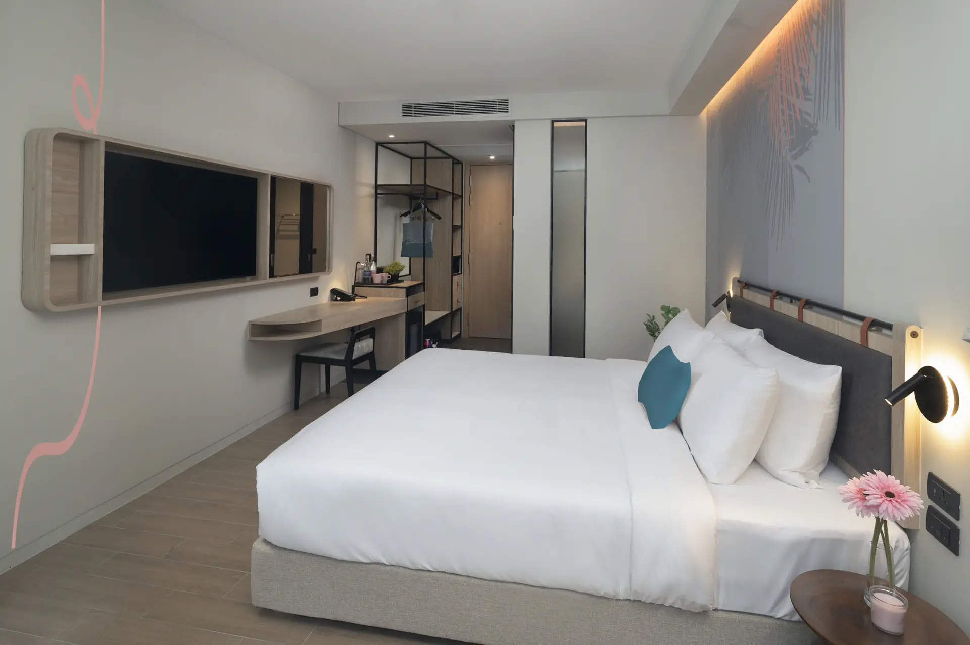 JonoX Phuket Karon Hotel