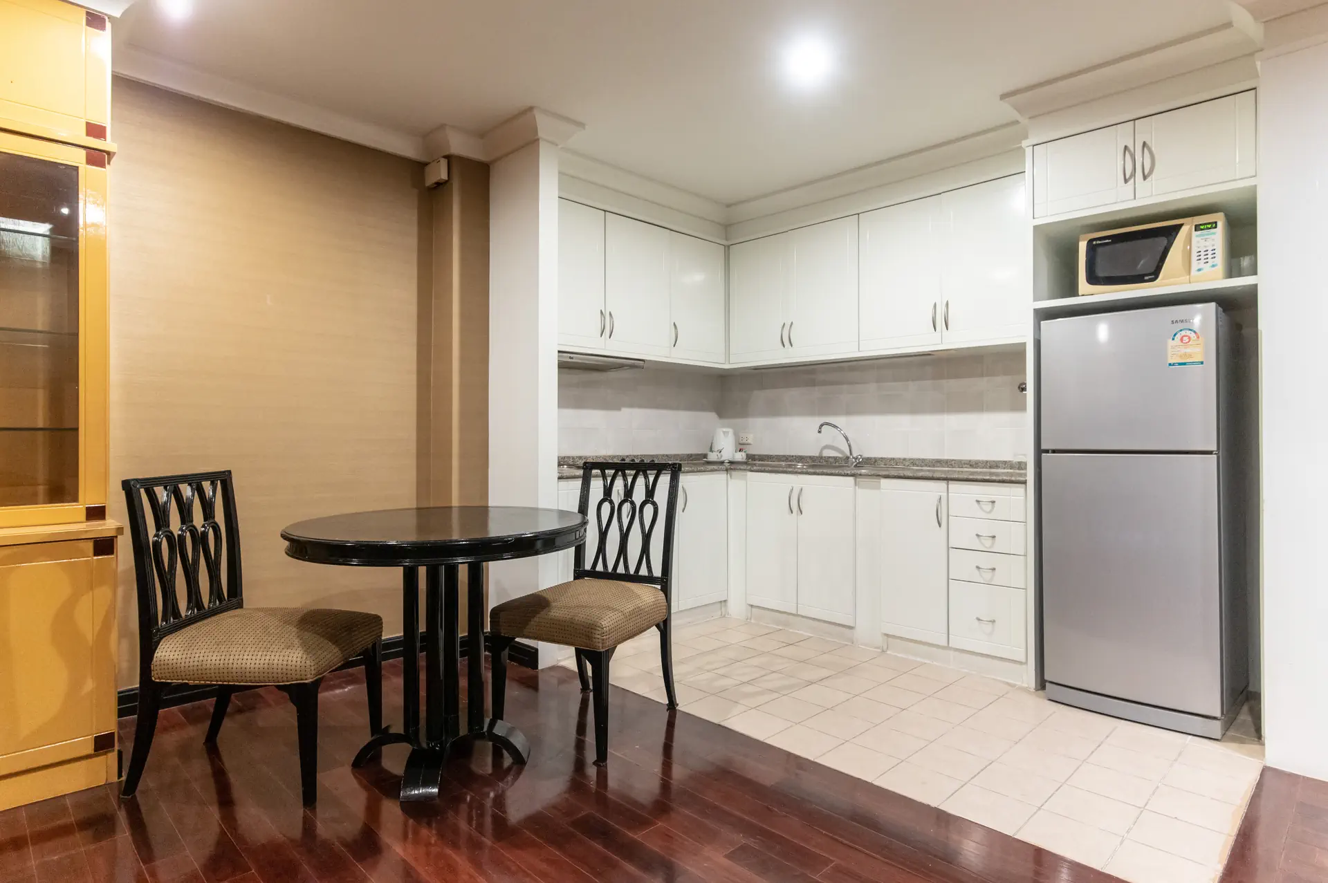 Admiral Suites Bangkok - zdjęcie 7