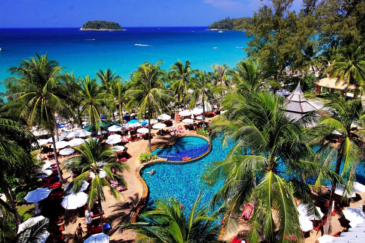 HOTEL Beyond Resort Kata