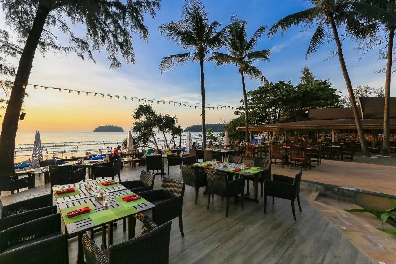 HOTEL Beyond Resort Kata
