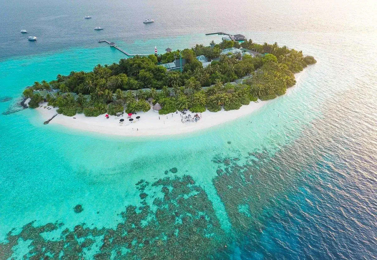 Eriyadu Island Resort - Male Atol