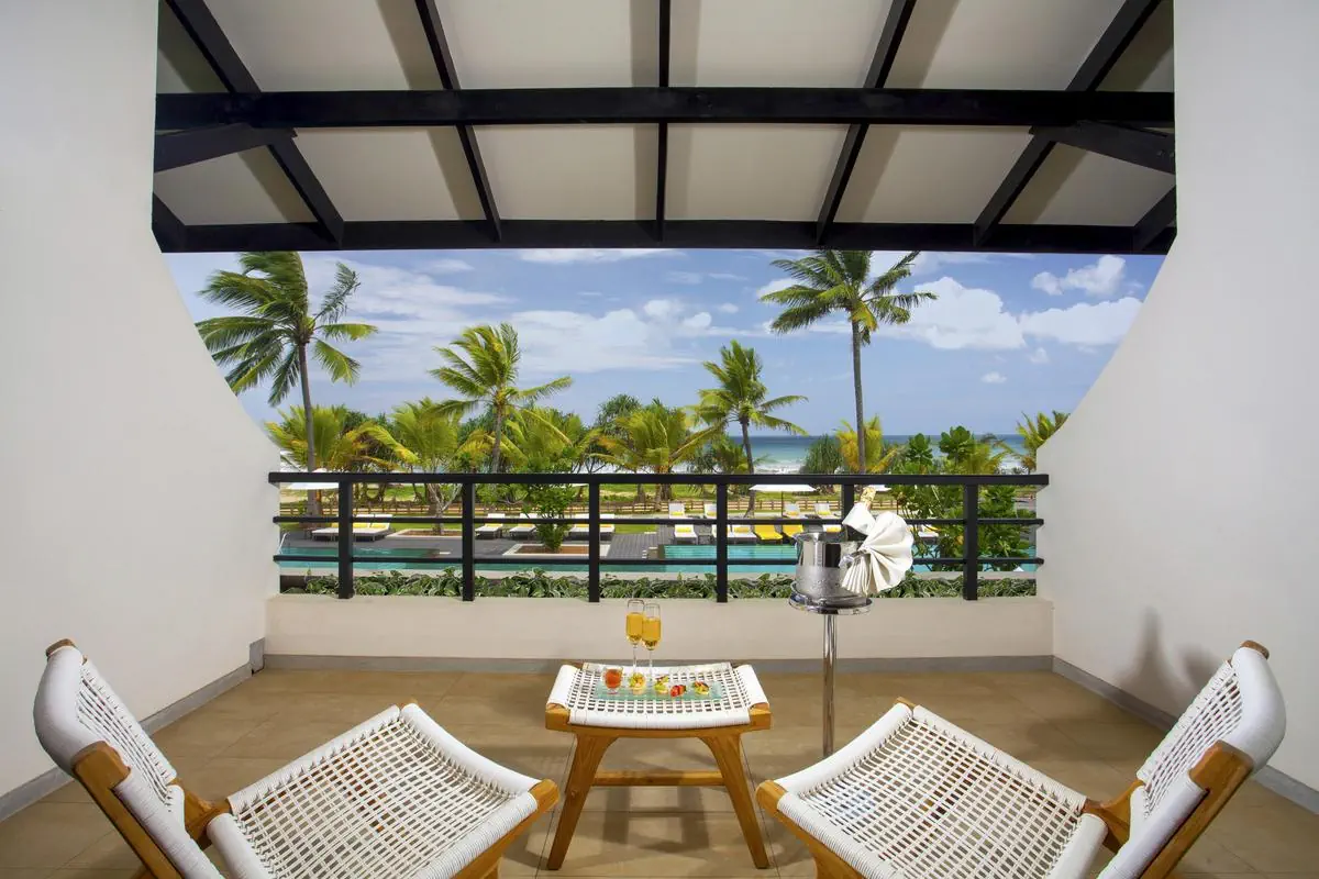 HOTEL NH Bentota Ceysands Resort
