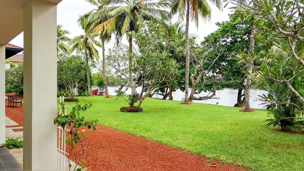 HOTEL NH Bentota Ceysands Resort