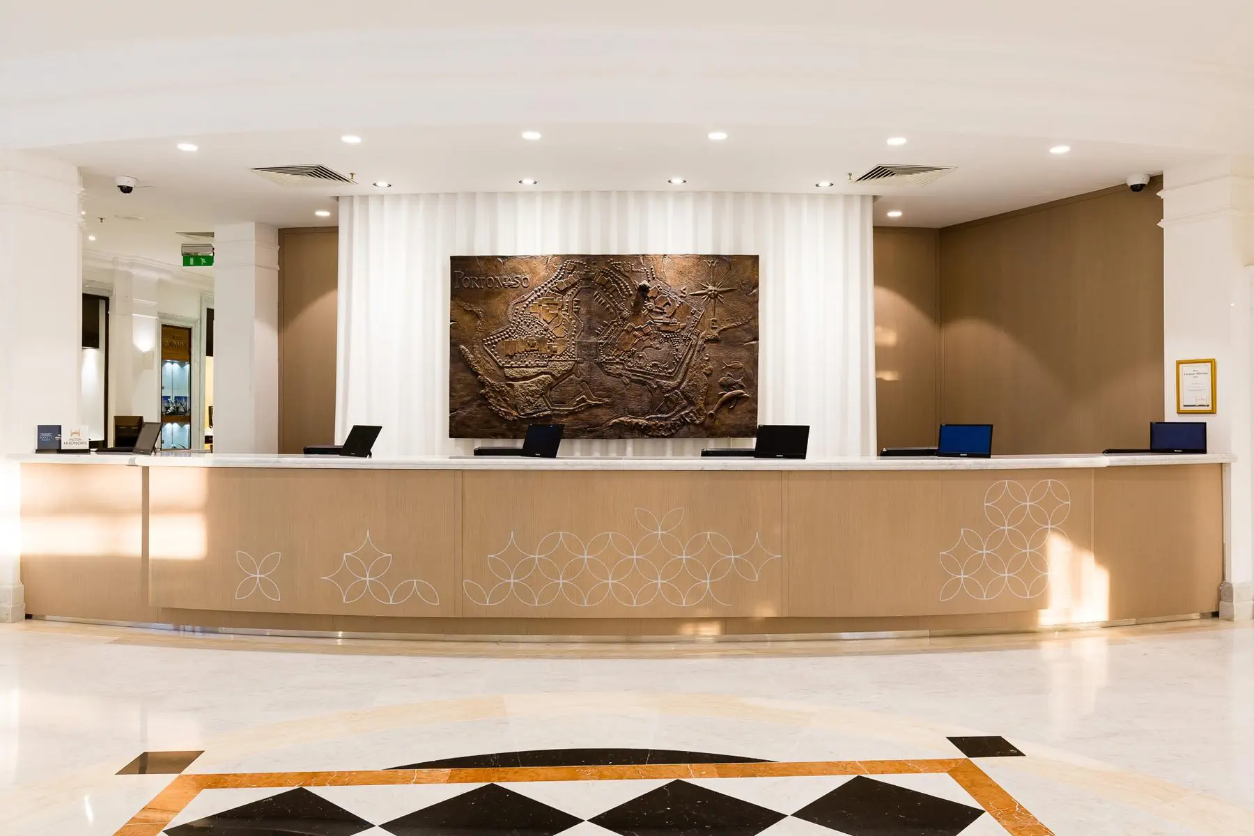 HOTEL Hilton Malta