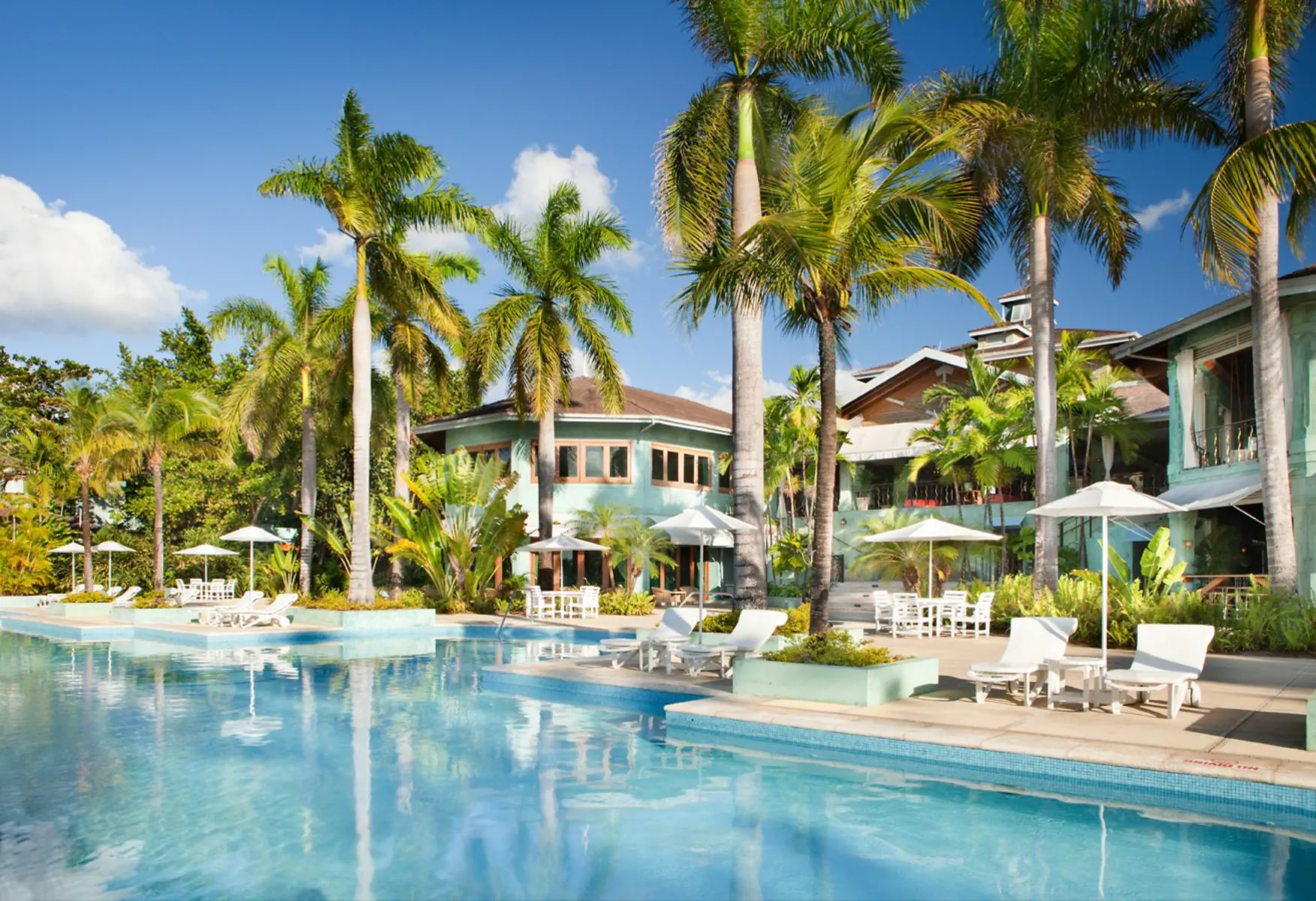 HOTEL Couples Negril