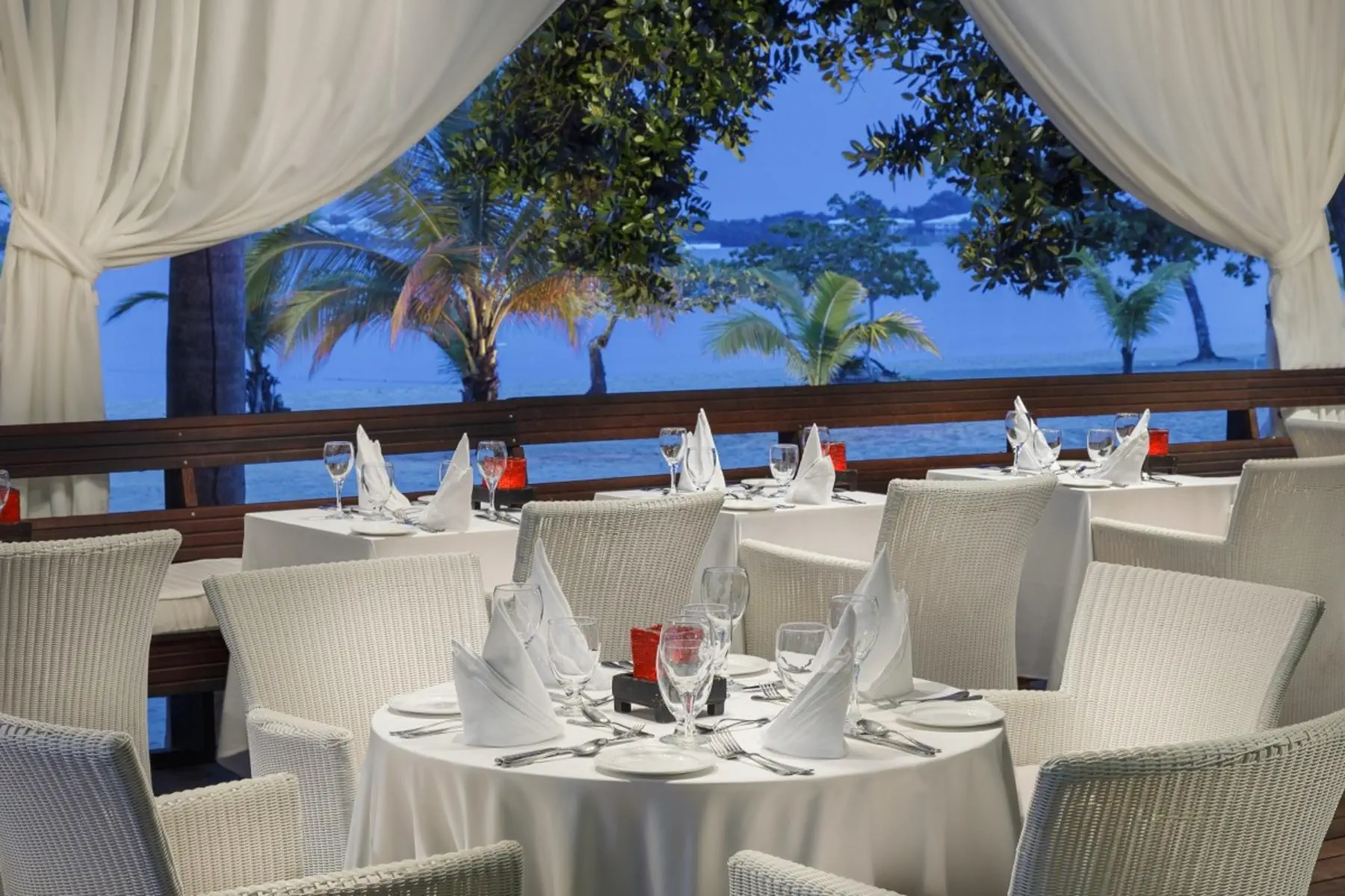HOTEL Couples Negril